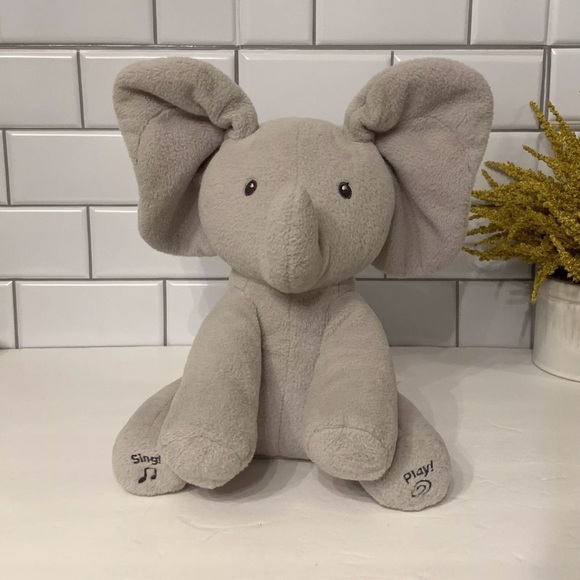 Gund Flappy Elephant Interactive Plush Toy Animal Sings Animated Peekaboo - Picture 3 of 11
